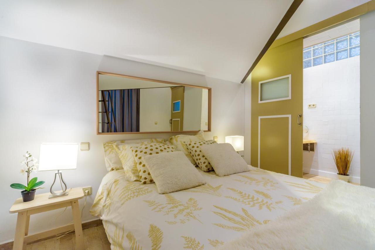 شقة Stylish Loft At Chueca'S Heart مدريد المظهر الخارجي الصورة