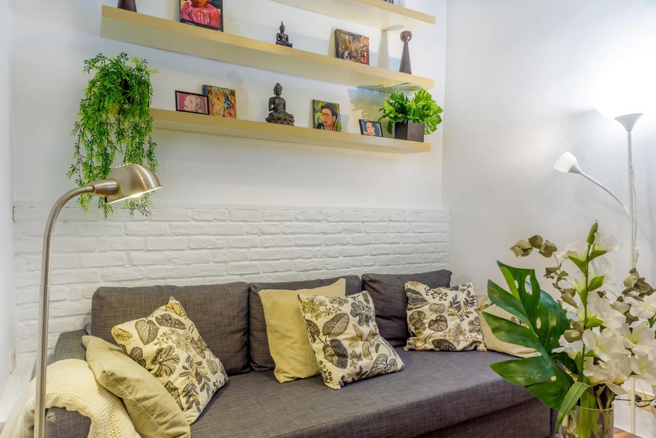 شقة Stylish Loft At Chueca'S Heart مدريد المظهر الخارجي الصورة