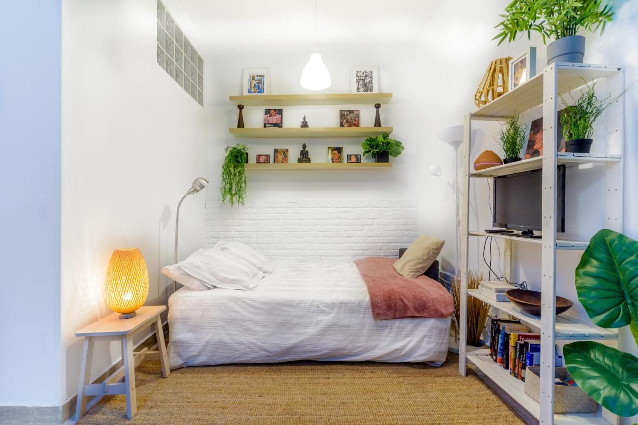 شقة Stylish Loft At Chueca'S Heart مدريد المظهر الخارجي الصورة