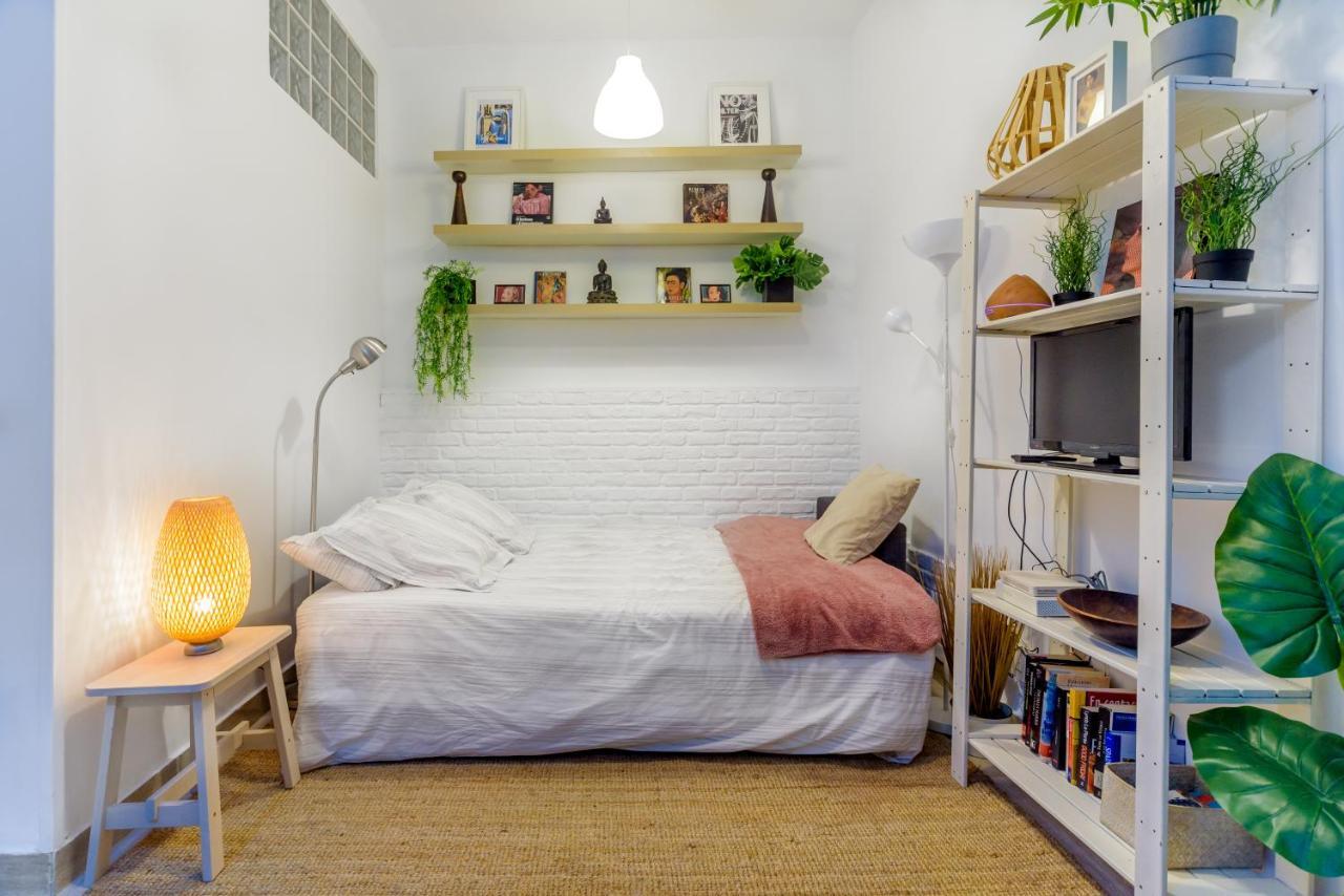 شقة Stylish Loft At Chueca'S Heart مدريد المظهر الخارجي الصورة