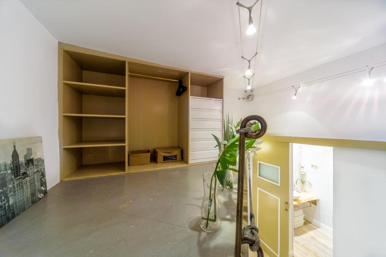 شقة Stylish Loft At Chueca'S Heart مدريد المظهر الخارجي الصورة