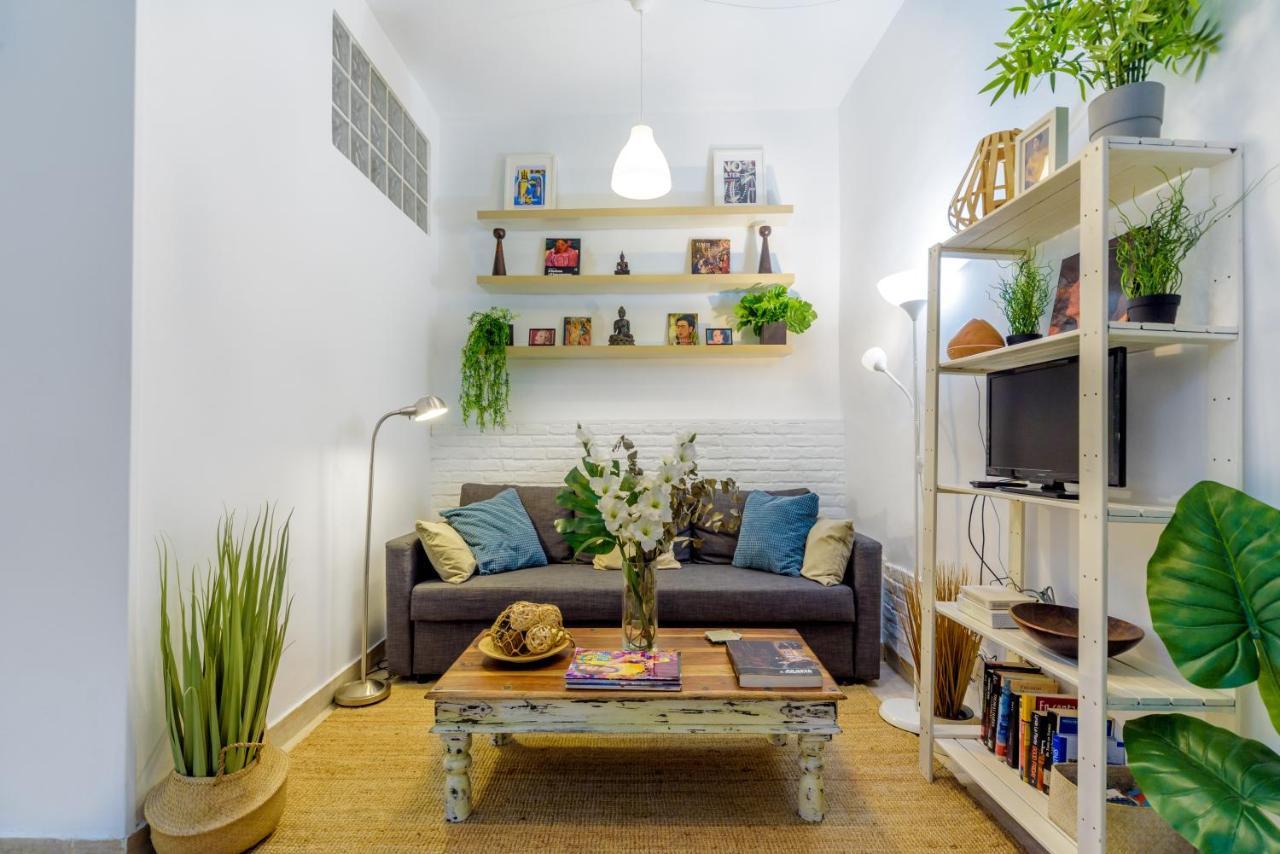 شقة Stylish Loft At Chueca'S Heart مدريد المظهر الخارجي الصورة